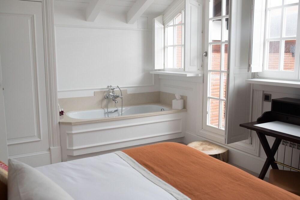 Villa Magalean Hotel & Spa Hondarribia Exteriör bild